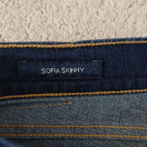 Lucky Brand Women's Indigo Skinny Jeans - Picture 5 of 10